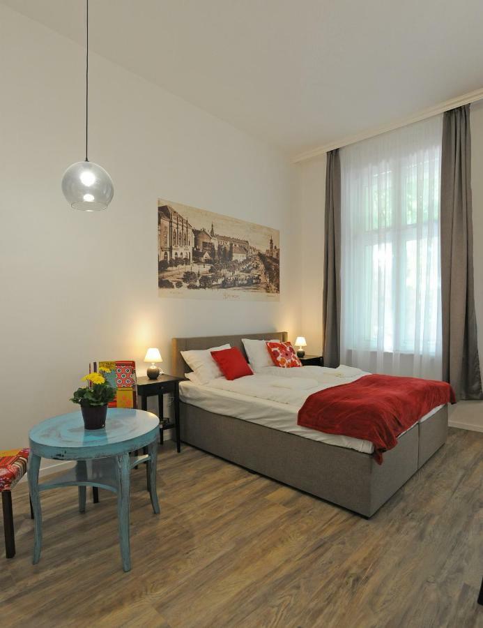 M37 Apartman Debrecen Bagian luar foto